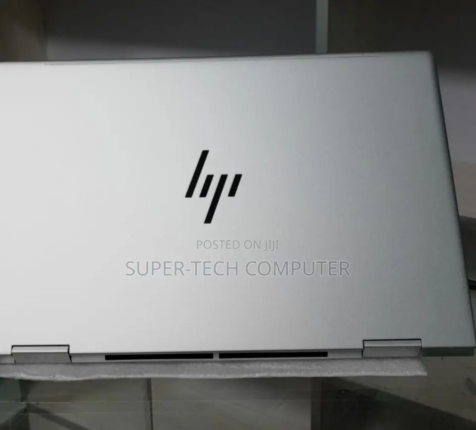 New Laptop HP Envy X360 8GB Intel Core I5 SSD 512GB