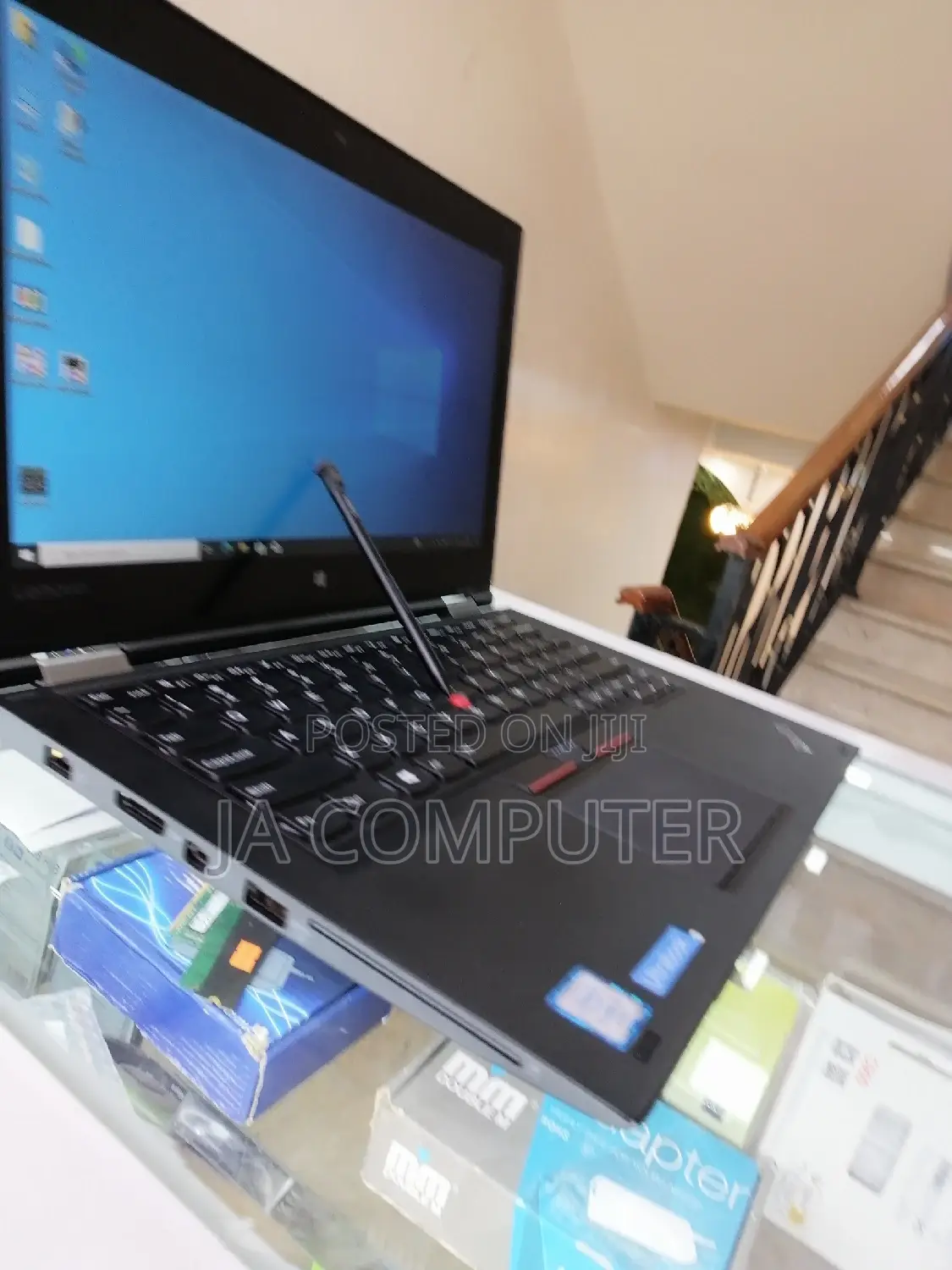 New Laptop Lenovo Yoga 260 8GB Intel Core I7 SSD 256GB