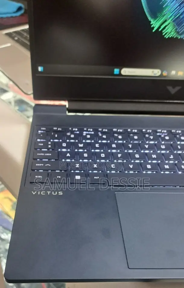 New Laptop HP Victus 15 8GB Intel Core I5 SSD 512GB
