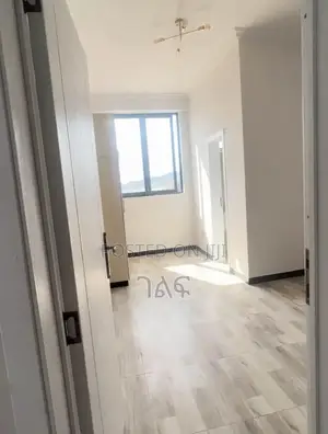 2bdrm Apartment in ሳሚት ሰንሻይን አፓርትመንት ባለ, Bole for sale