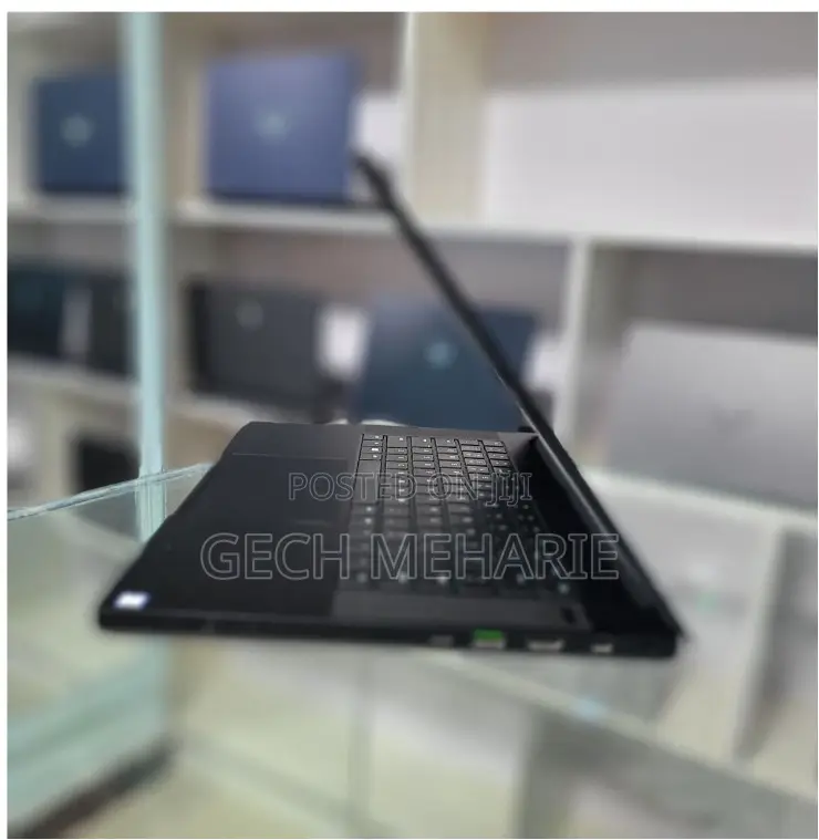 New Laptop Razer Blade 16GB Intel Core I7 SSD 512GB