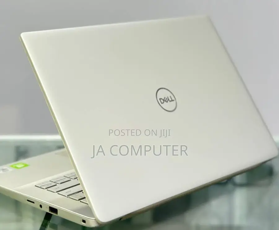 New Laptop Dell Inspiron 15 8GB Intel Core I5 SSD 512GB