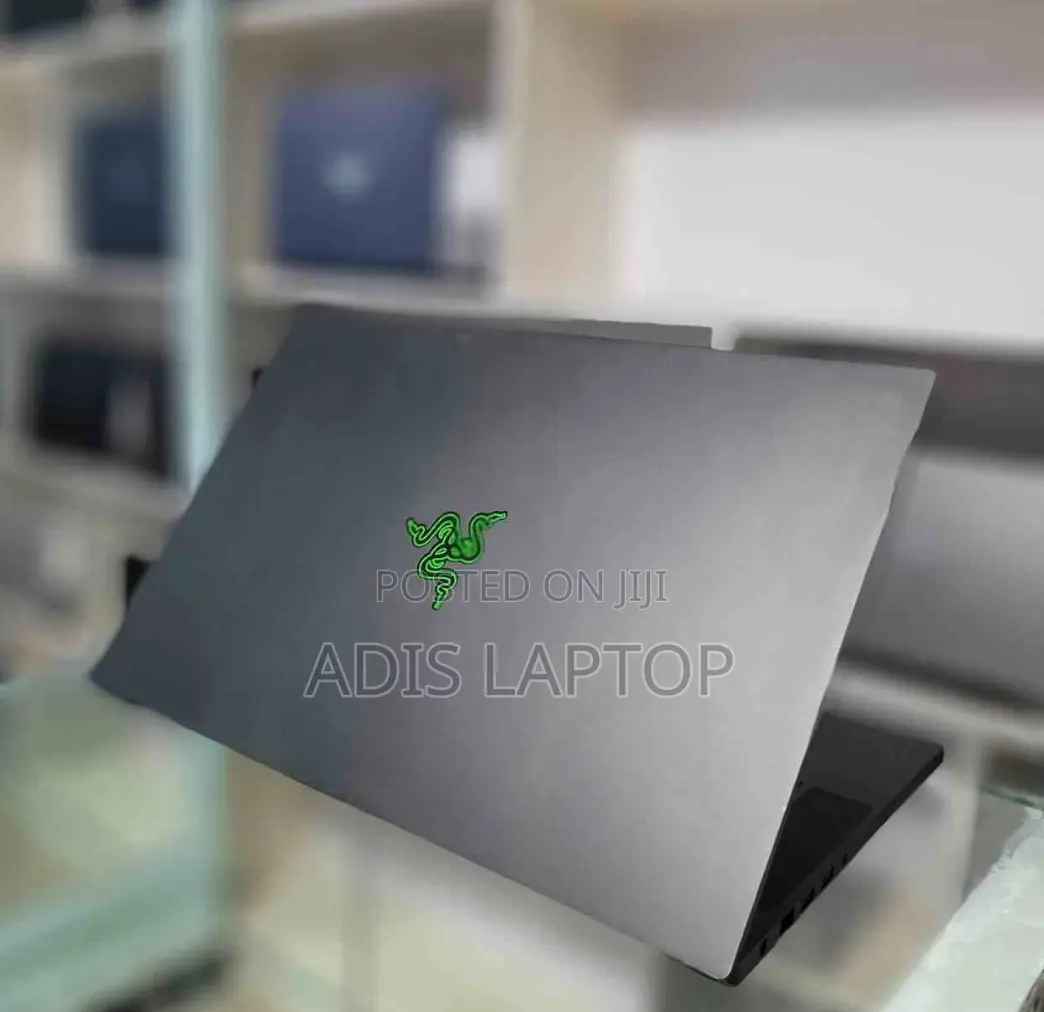 New Laptop Razer Blade 16GB Intel Core I7 SSD 512GB