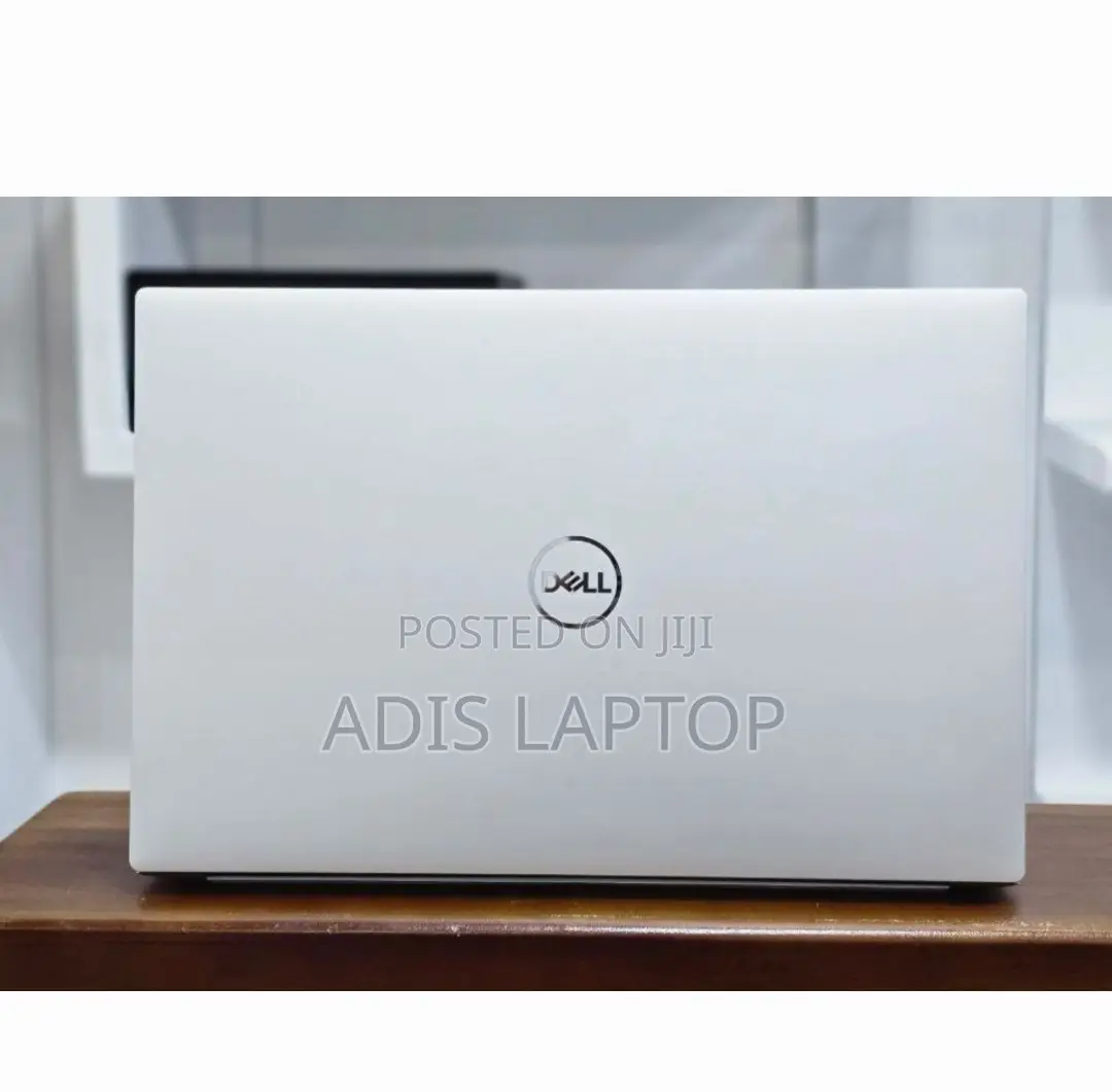 New Laptop Dell XPS 15 32GB Intel Core I7 SSD 1T