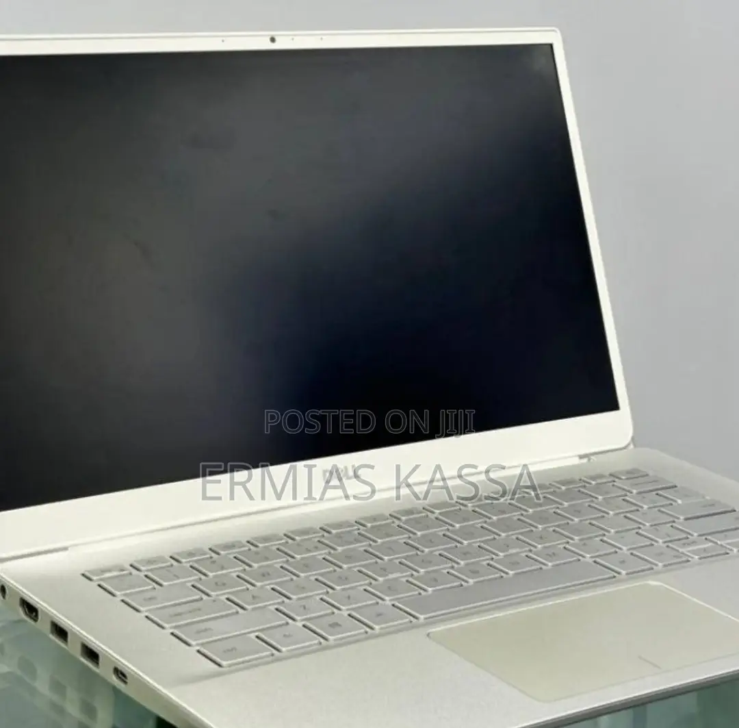 New Laptop Dell Inspiron 15 8GB Intel Core I5 SSD 512GB