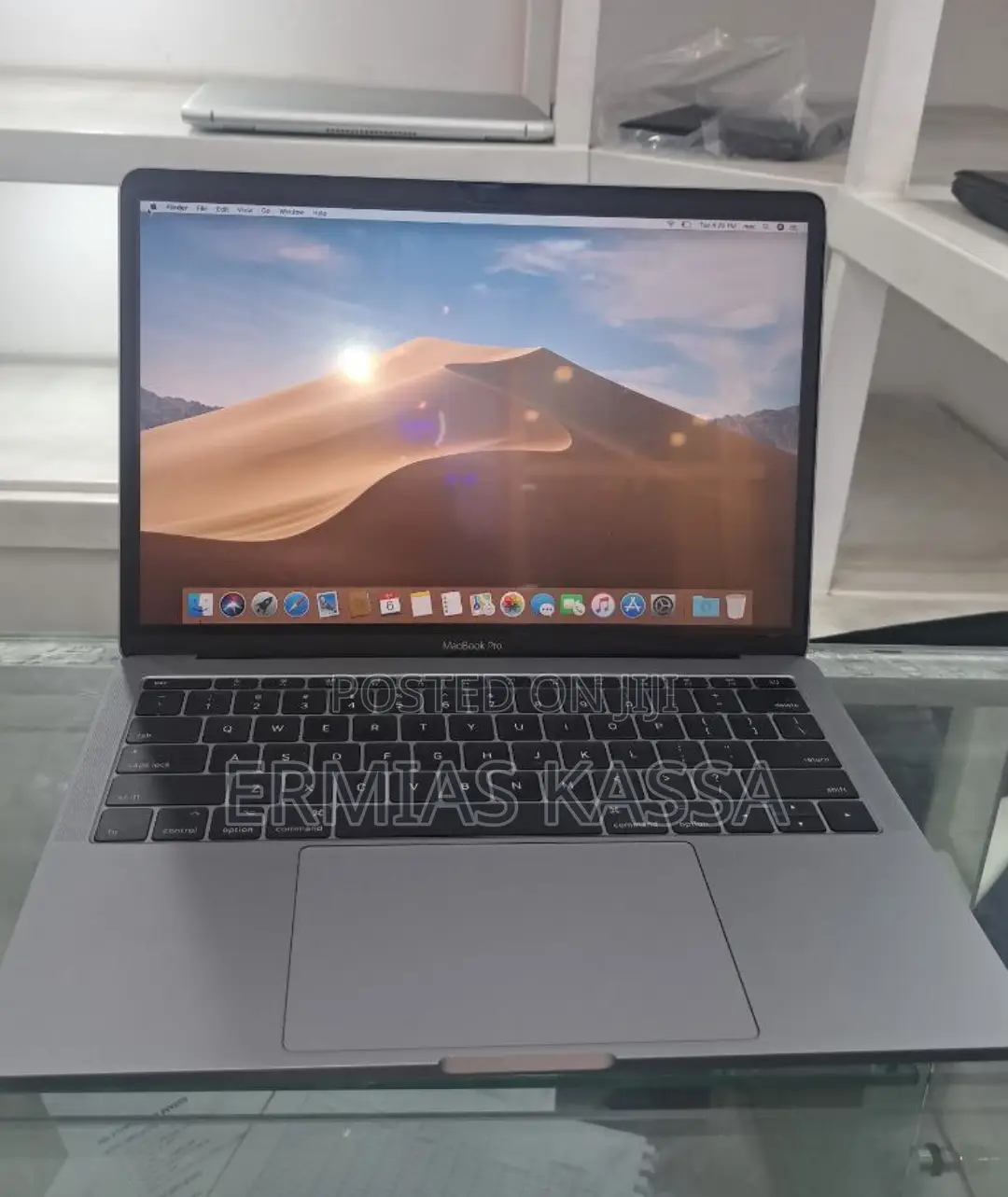New Laptop Apple MacBook Pro 2015 16GB Intel Core I5 SSD 256GB