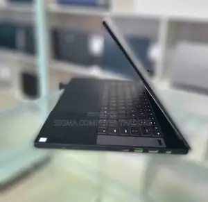 Photo - New Laptop Razer Blade 16GB Intel Core I7 SSD 512GB
