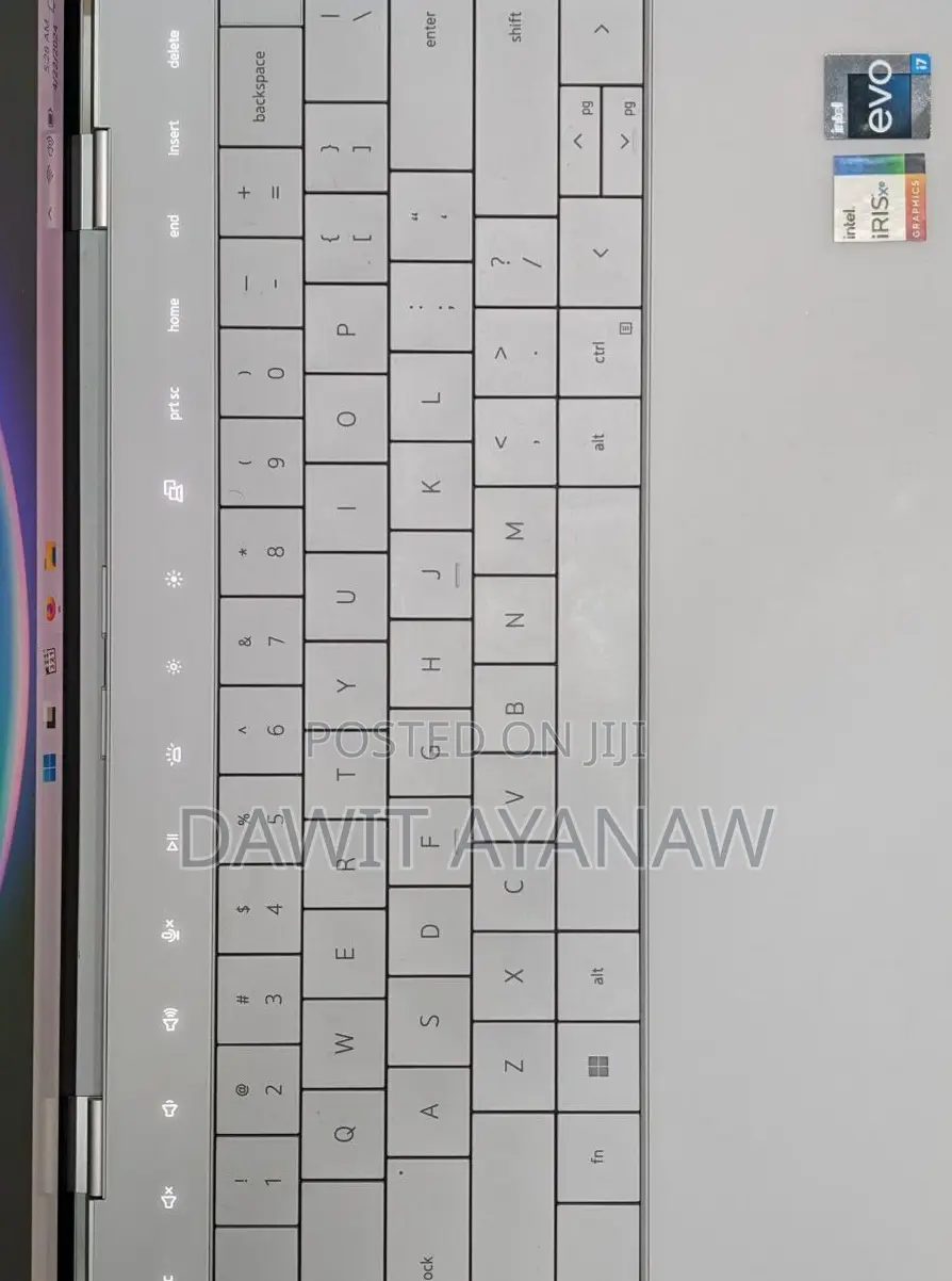 New Laptop Dell XPS 13 9320 32GB Intel Core I7 SSD 1T