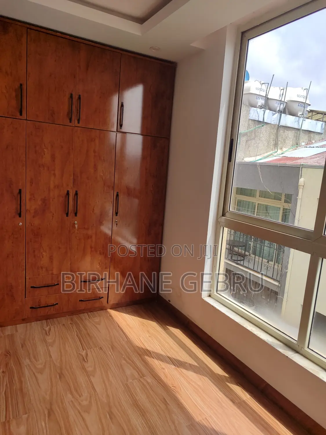 3 Bedroom Luxury Apartiment Rent