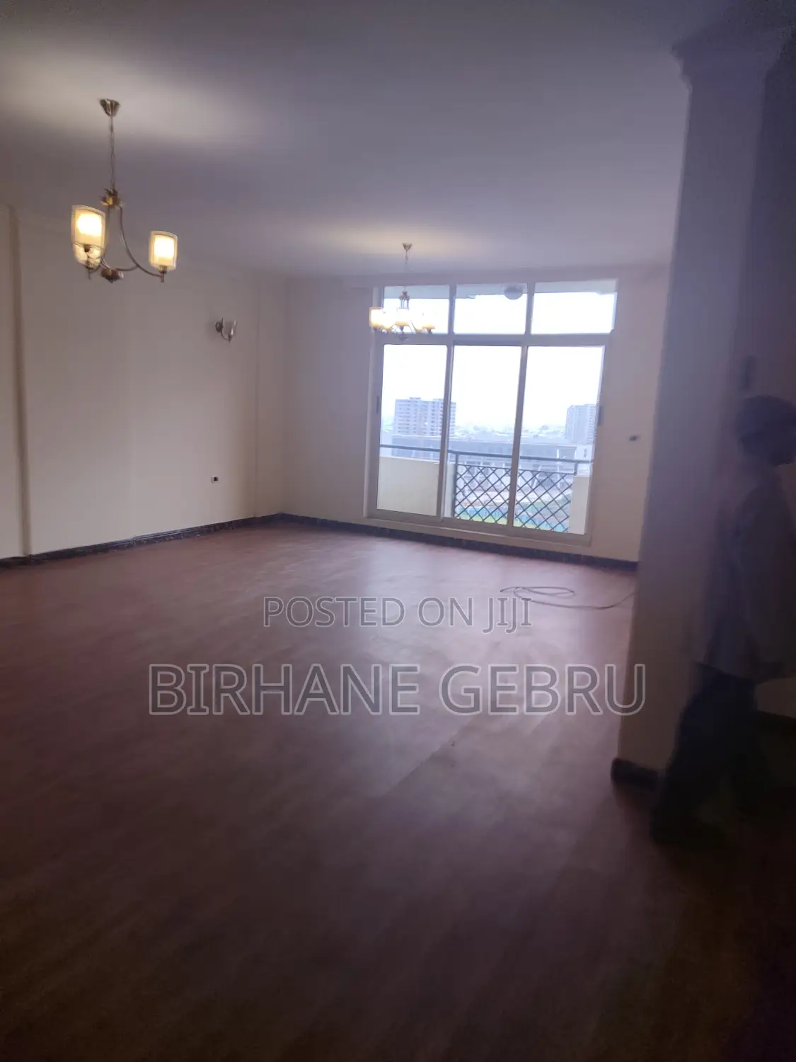 3 Bedroom Luxury Apartiment Rent