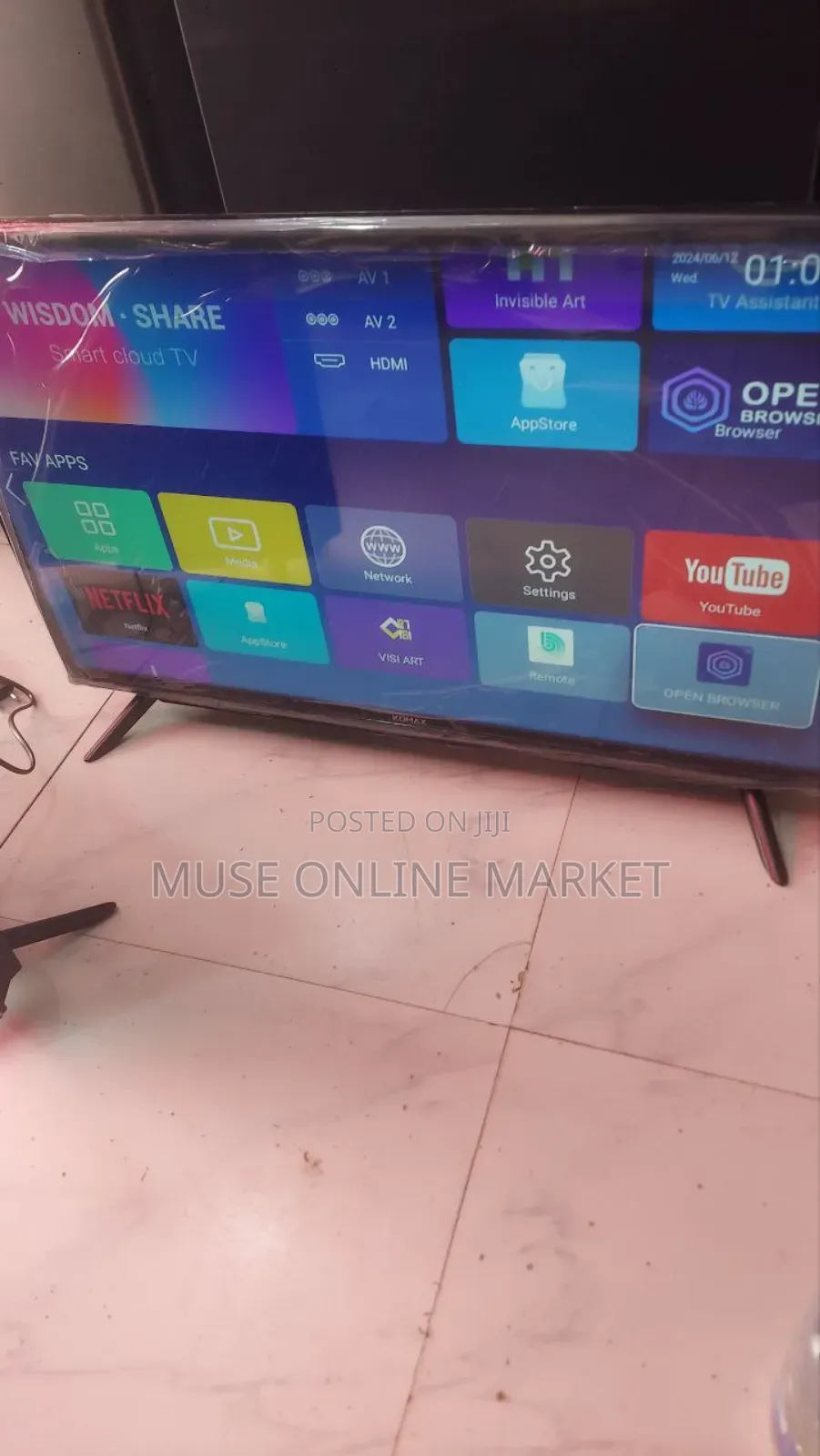 Komax 32" Smart Android Tv