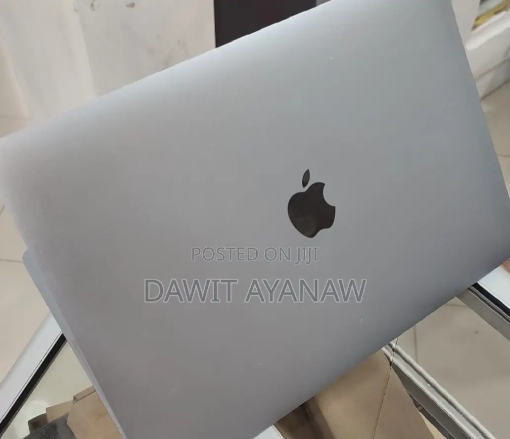 New Laptop Apple MacBook Air 2019 16GB Intel SSD 512GB