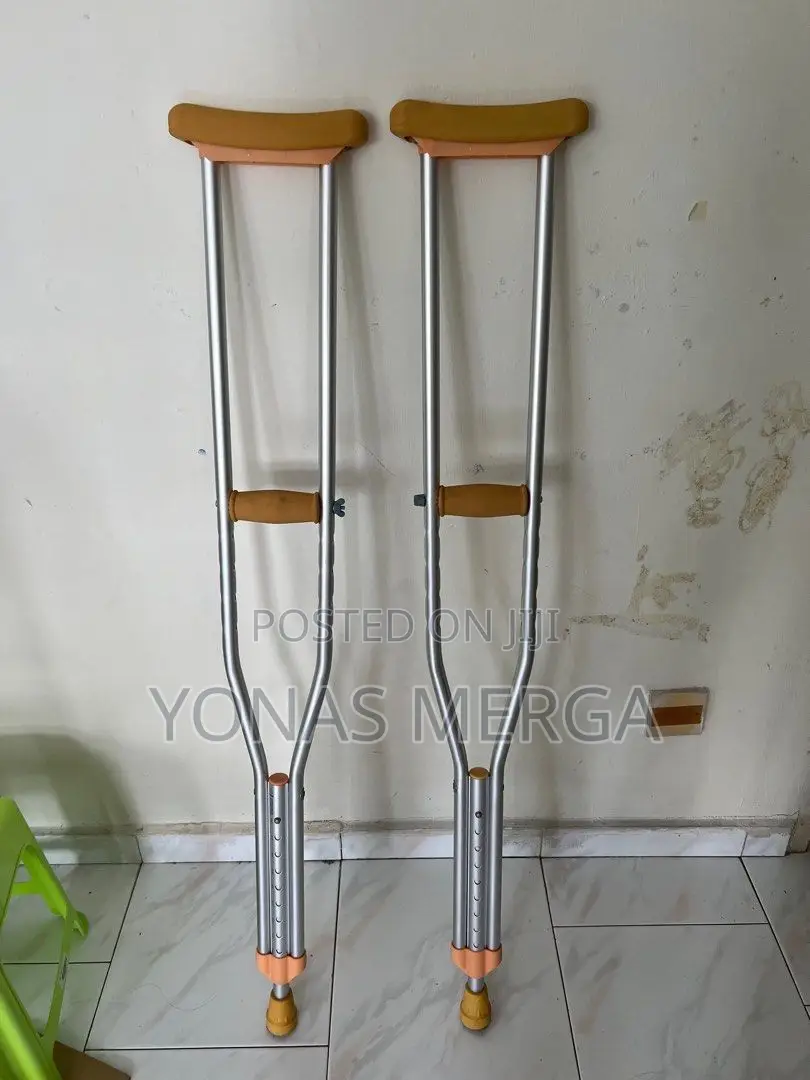 Crutches S200 Underarm Walking Clutches (Pair) Riym Surgical