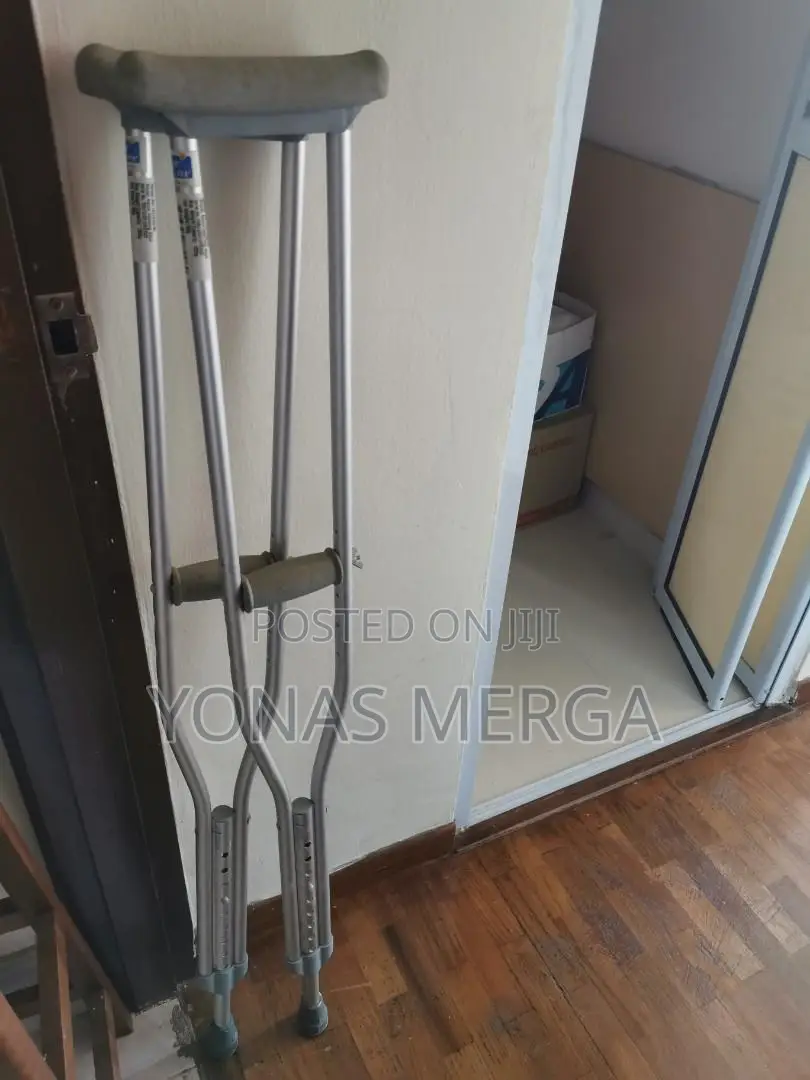 Crutches凹cranch江crunch冉kranch垓crutches旦crutch Cane兴for Any土