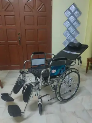 Bedside,Toilet Wheelchair见lightweight Compact声wheelchair