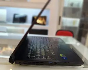 New Laptop MSI Pulse GL66 16GB Intel Core i7 SSD 1T