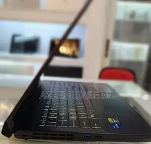 New Laptop MSI Pulse GL76 16GB Intel Core I7 SSD 1T