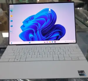 New Laptop Dell XPS 13 32GB Intel Core I7 SSD 1T