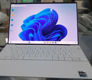 New Laptop Dell XPS 13 32GB Intel Core I7 SSD 1T