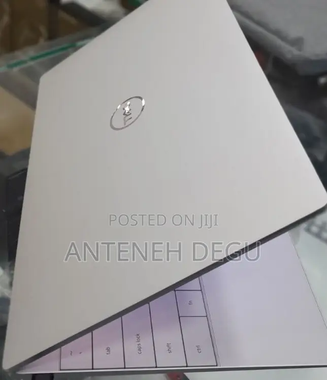 New Laptop Dell XPS 13 32GB Intel Core I7 SSD 1T