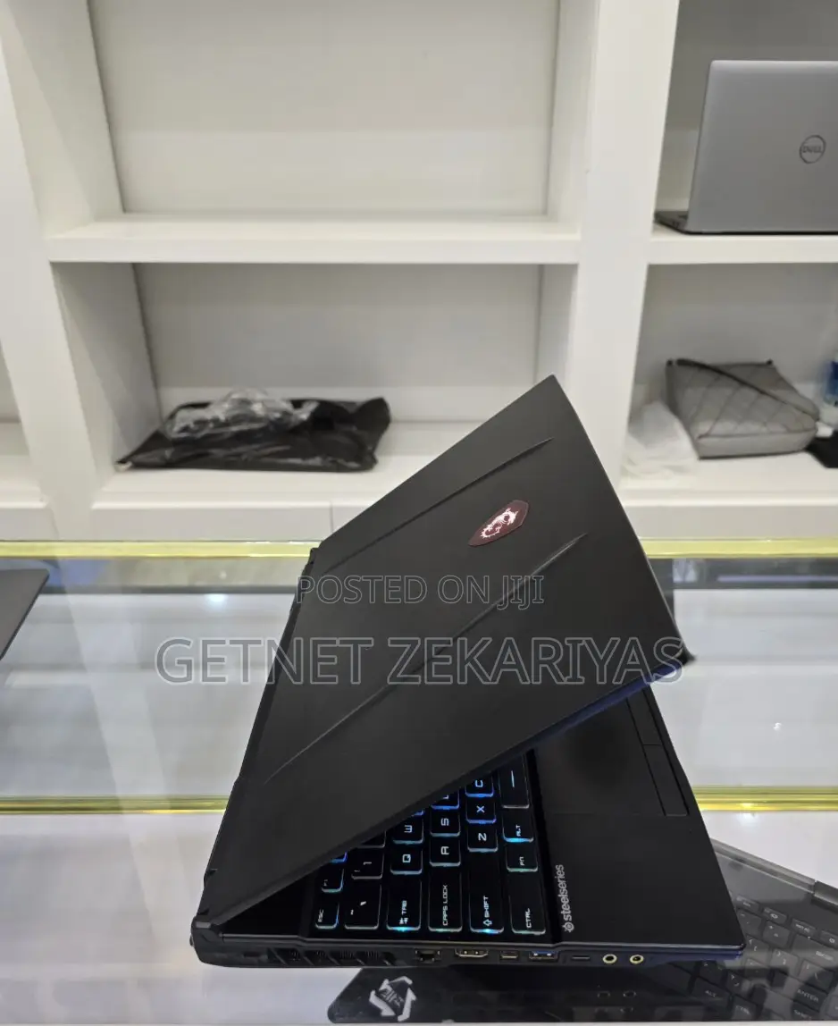 New Laptop MSI GP73 Leopard 8RD 16GB Intel Core I7 HDD+SSD 256GB