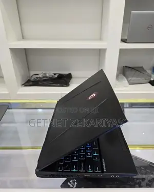 New Laptop MSI GP73 Leopard 8RD 16GB Intel Core I7 HDD+SSD 256GB