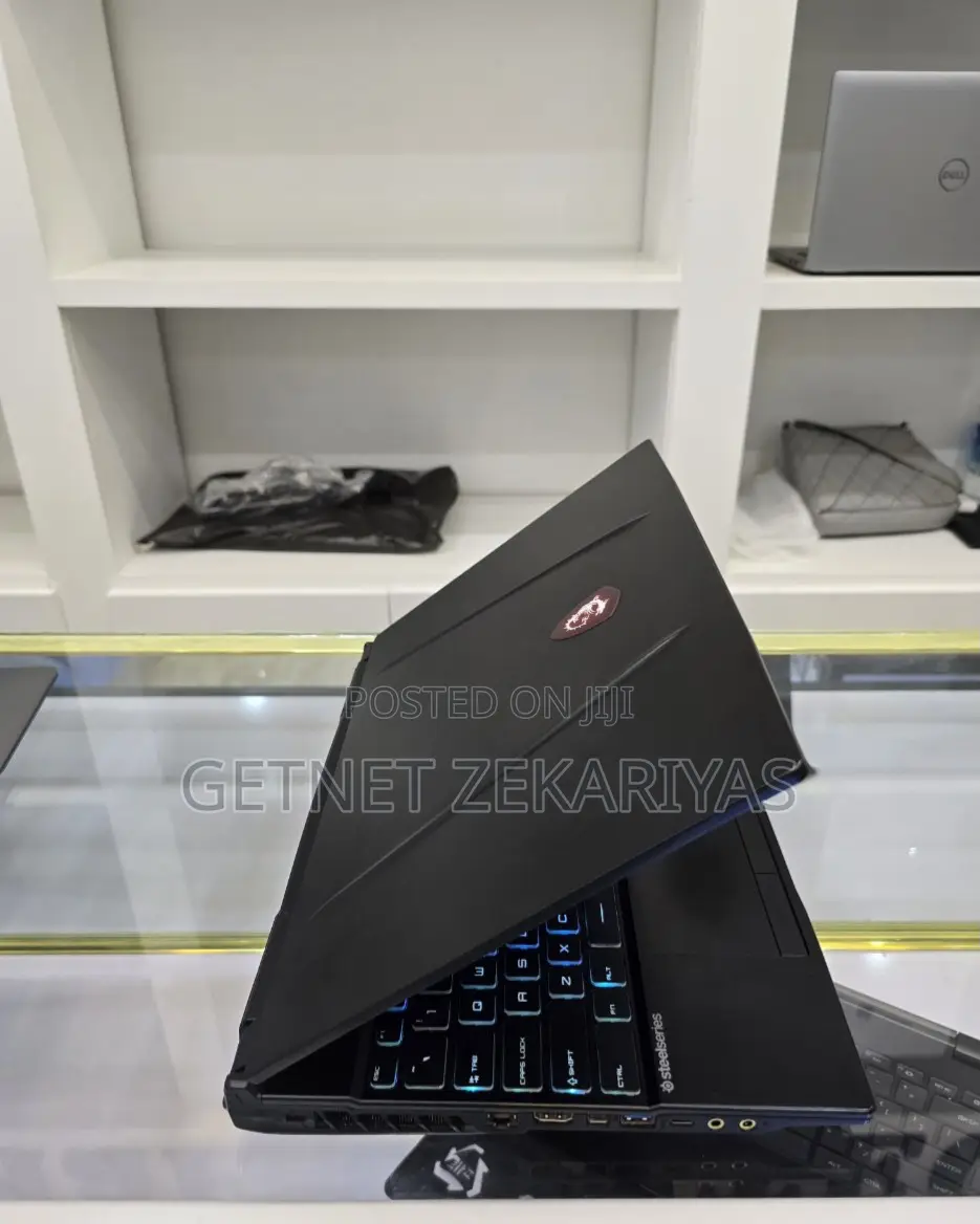 New Laptop MSI GP73 Leopard 8RD 16GB Intel Core I7 HDD+SSD 256GB