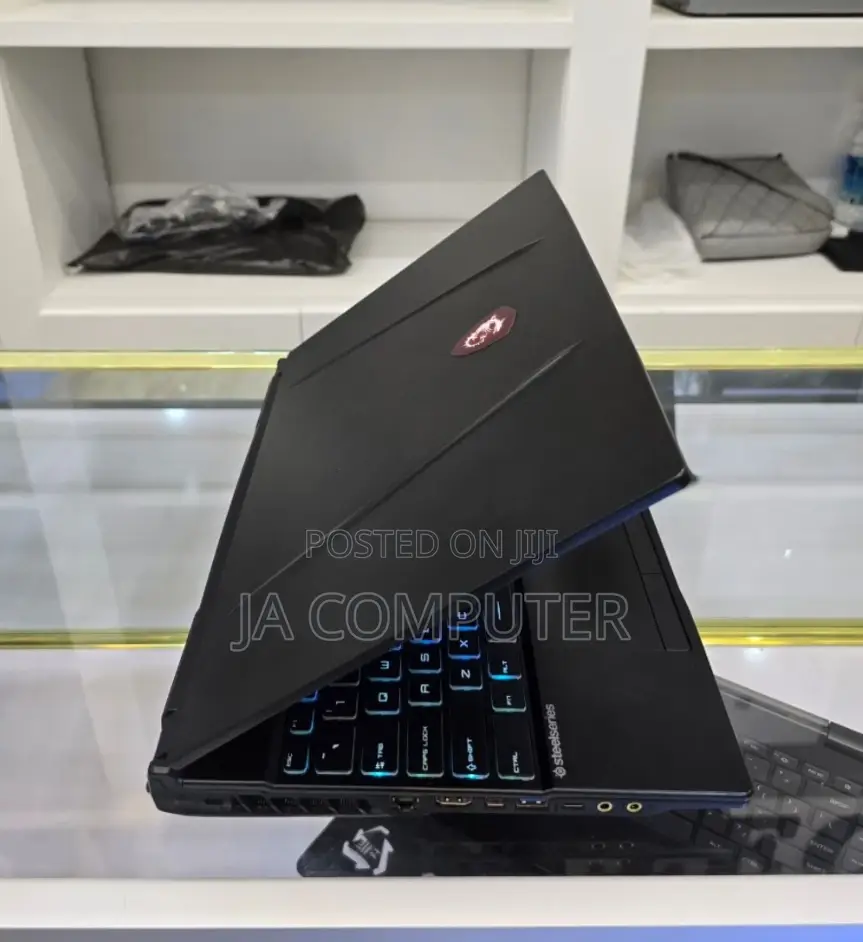 New Laptop MSI GP75 Leopard 16GB Intel Core I7 HDD+SSD 1.5T