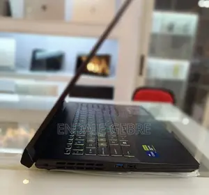 New Laptop MSI Pulse GL66 16GB Intel Core I7 SSD 1T