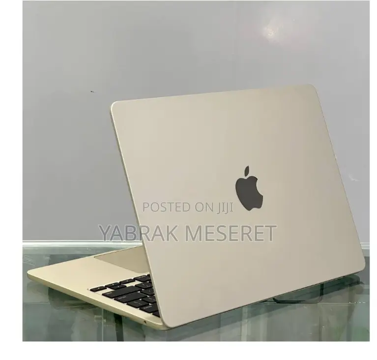 New Laptop Apple MacBook Air 2023 M2 8GB Apple M2 SSD 256GB