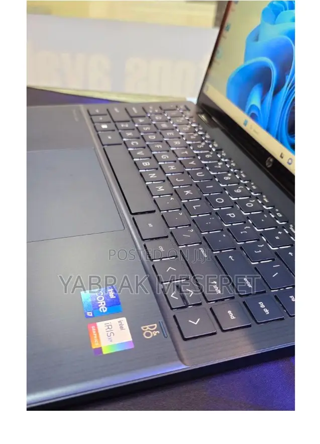 New Laptop HP Pavilion X360 8GB Intel Core I7 SSD 512GB