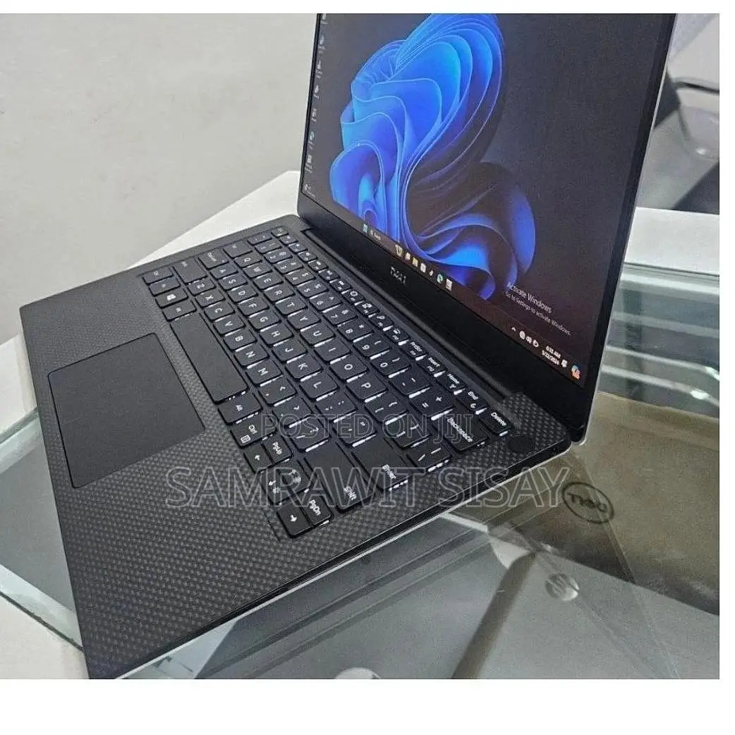 New Laptop Dell XPS 13 16GB Intel Core i7 SSD 512GB