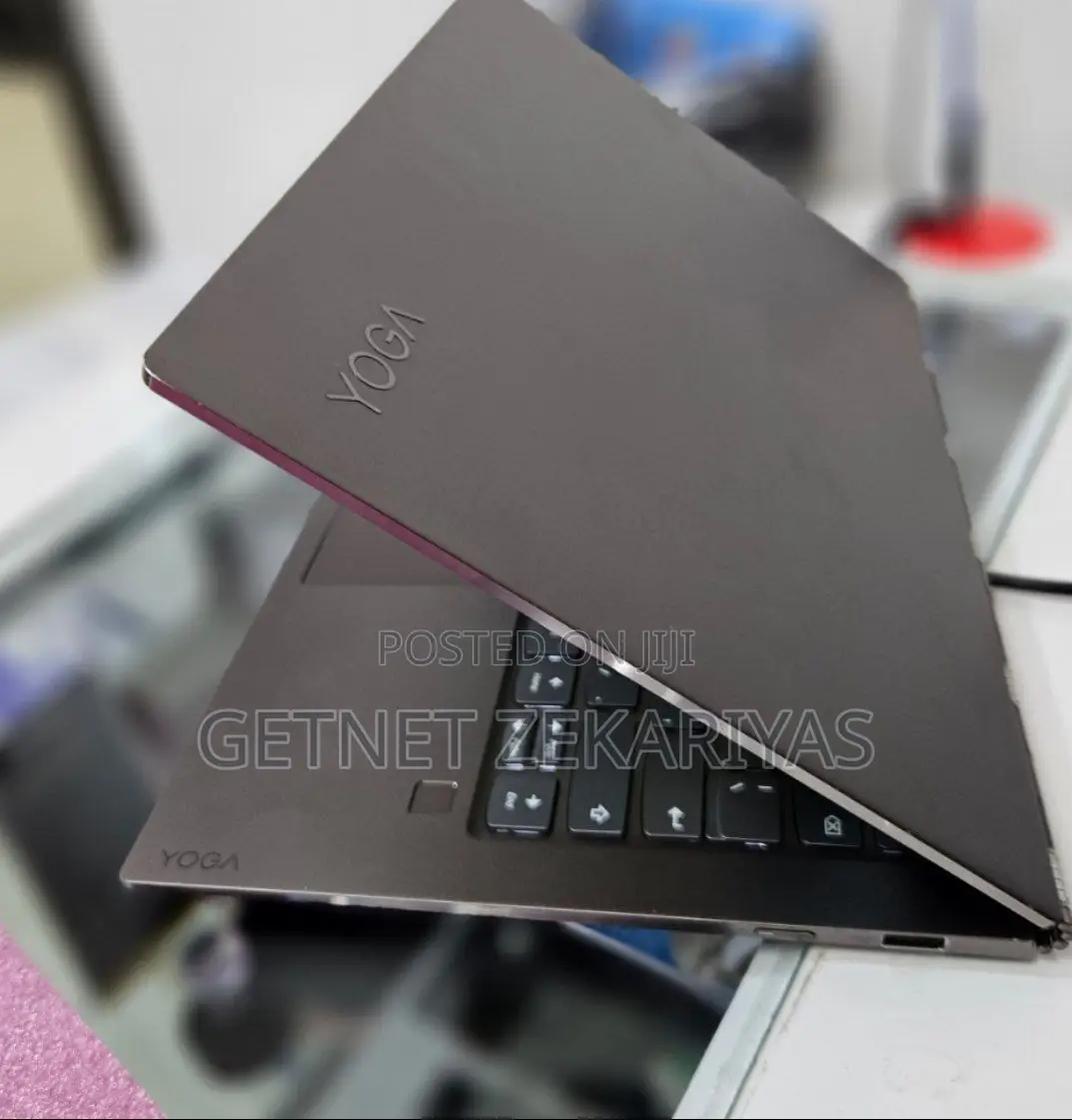 New Laptop Lenovo Yoga C930 8GB Intel Core I7 SSD 512GB