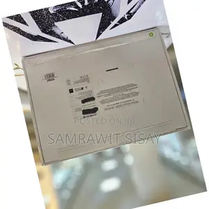 New Laptop Apple MacBook Pro 2022 M2 16GB Apple M2 SSD 512GB