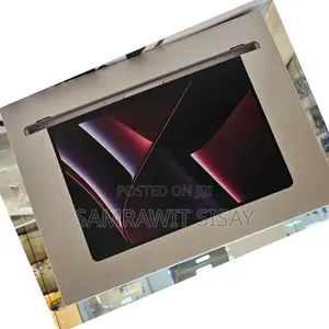 New Laptop Apple MacBook Pro 2022 M2 16GB Apple M2 SSD 512GB