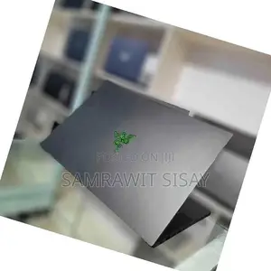 New Laptop Razer Blade 16GB Intel Core i7 SSD 512GB