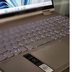 New Laptop Lenovo Yoga 700 16GB Intel Core I7 SSD 512GB