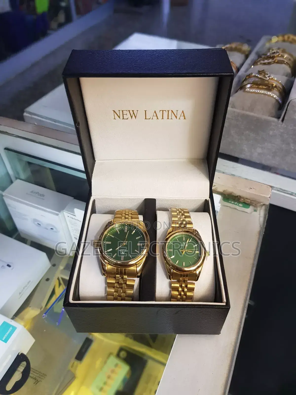 New Latina Couples Watch