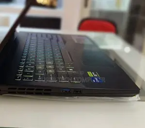 New Laptop MSI Pulse GL76 16GB Intel Core I7 SSD 1T