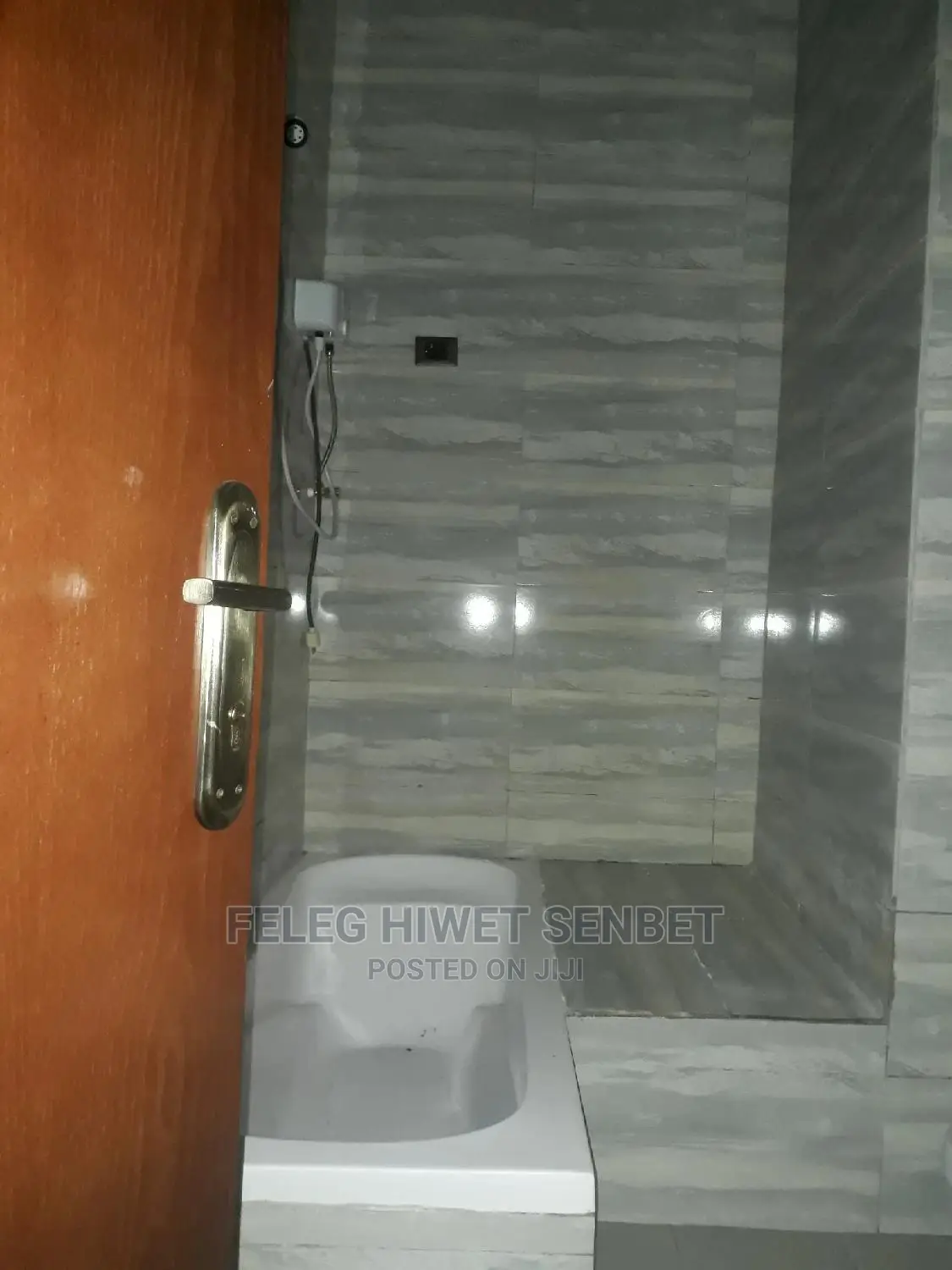 Furnished 5bdrm Villa in Aa, Bole for Sale