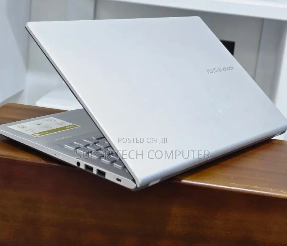 New Laptop Asus VivoBook E403NA 16GB Intel Core I7 SSD 512GB