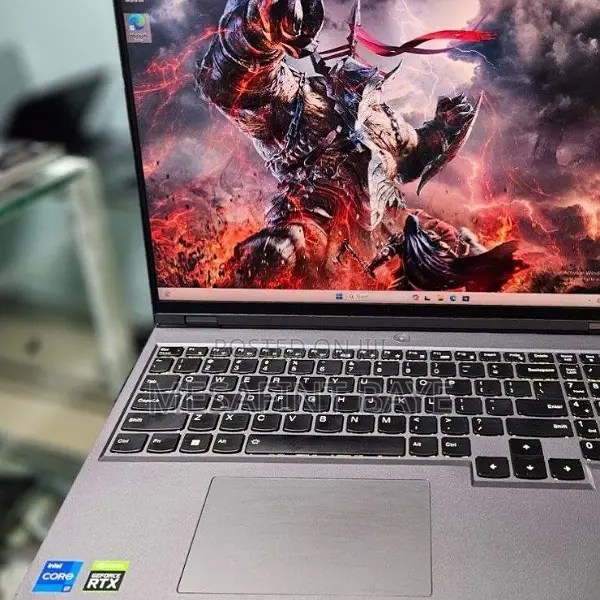 New Laptop Lenovo Legion Y720 16GB Intel Core I7 SSD 512GB