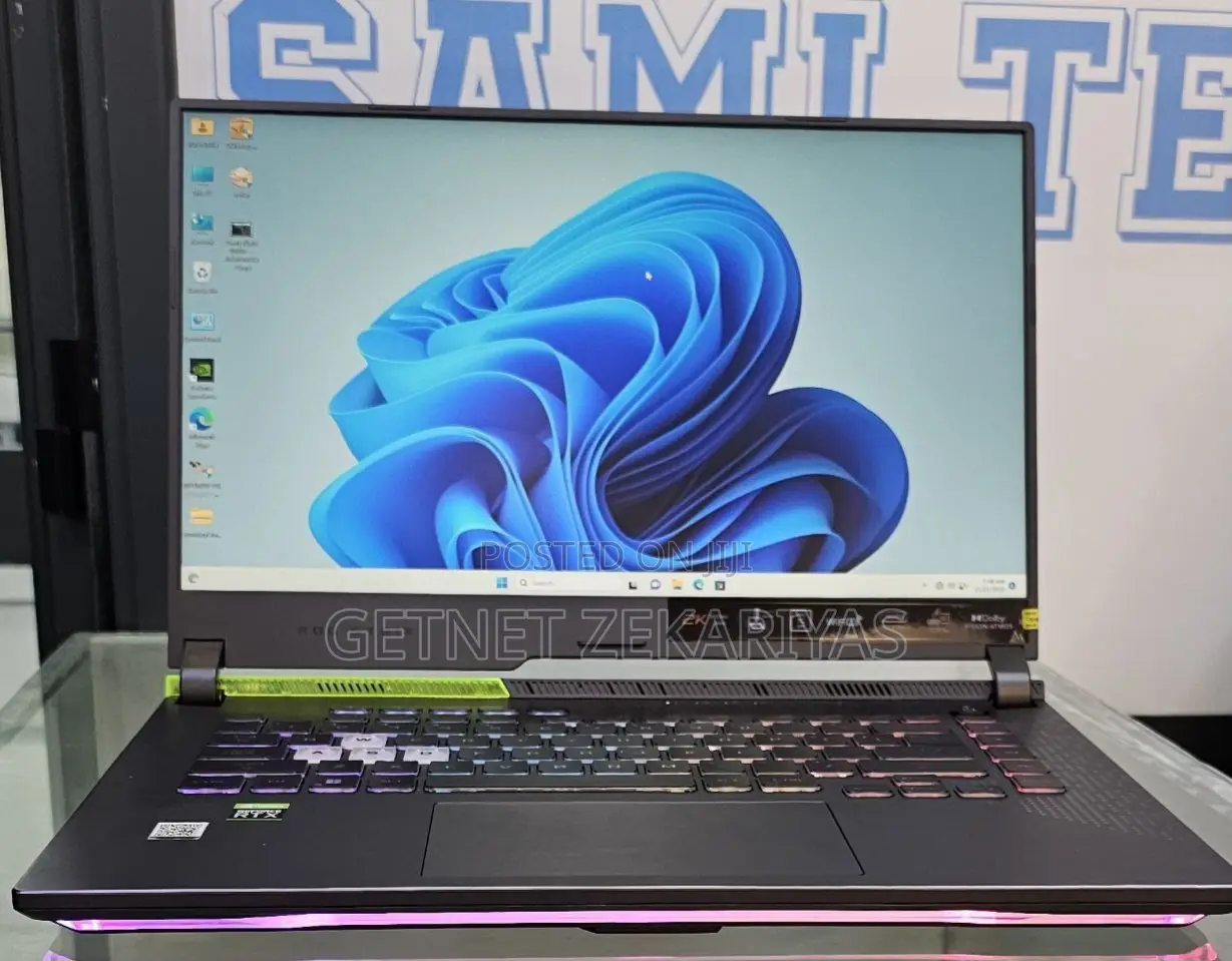 New Laptop Asus ROG G750JW 16GB AMD Ryzen 9 SSD 512GB