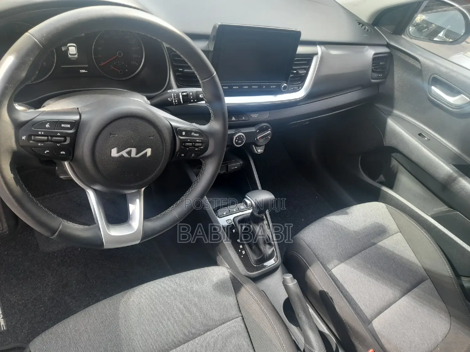 New Kia Stonic 2023 White