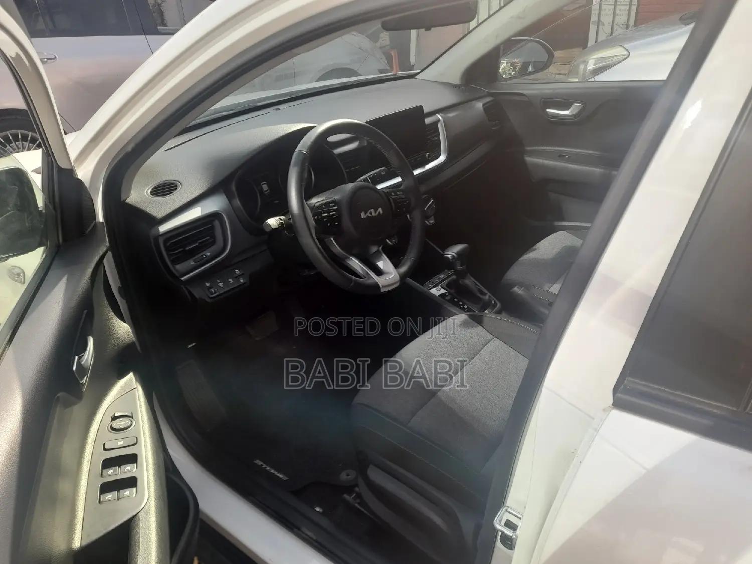 New Kia Stonic 2023 White