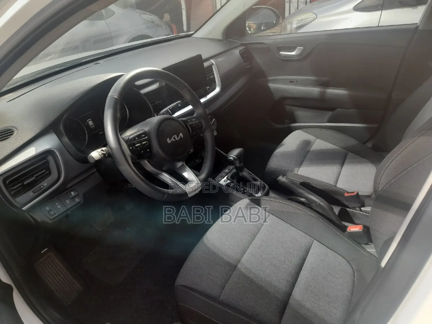 New Kia Stonic 2023 White