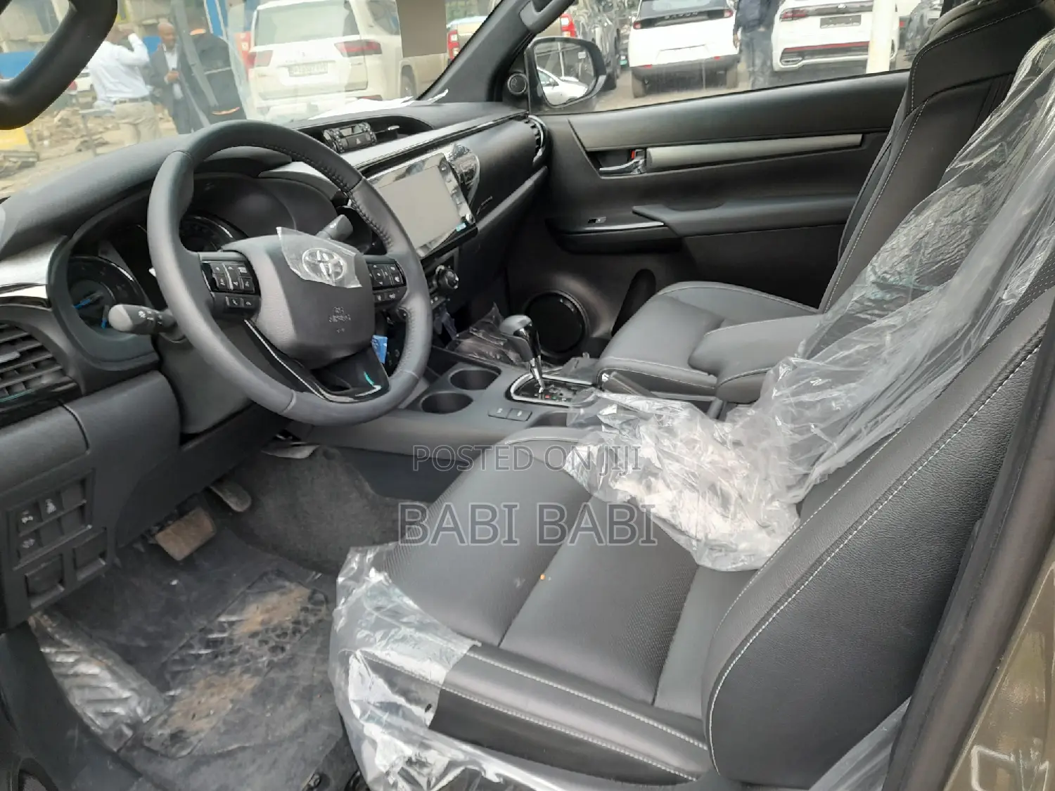 New Toyota Hilux 2024 Gray