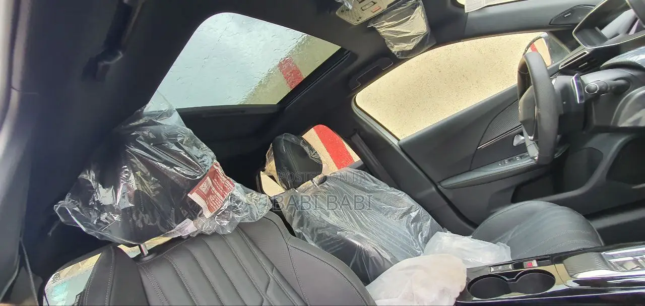 New Peugeot 2008 2023 White