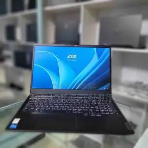 Photo - New Laptop Lenovo Ideapad 3 16GB Intel Core I5 SSD 512GB