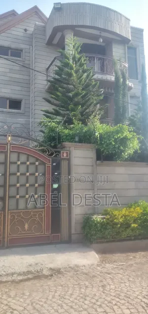 Furnished 5bdrm House in Fkr Grocery Fit, Adama for sale